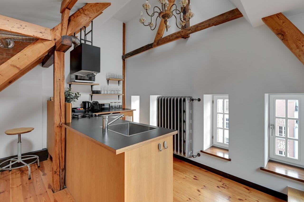 3-Level Apartment With A View Of St Mary'S Basilica By Downtown Apartments Gdańsk Exterior foto